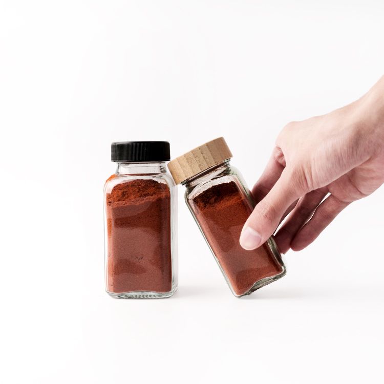 Customized Shape Glass Spice Jar With  Lid Transparent Condiment Bottle for Kitchen